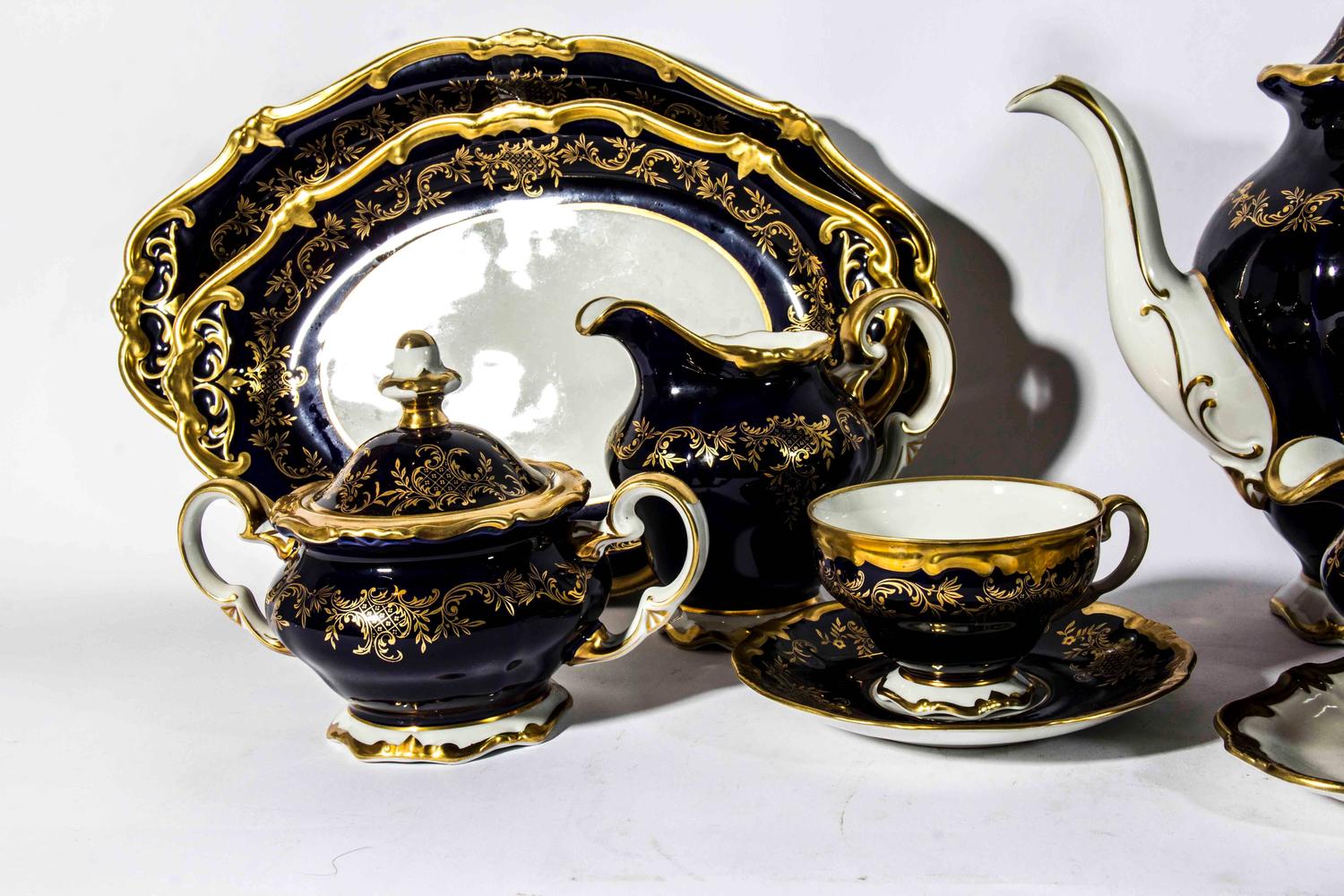 سرویس غذا خوری وایمار 105 پارچه (سرمه ای) Katharina Anna Amalia