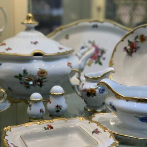 سرویس غذا خوری وایمار گل درشت